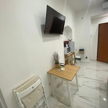 11 * Bari